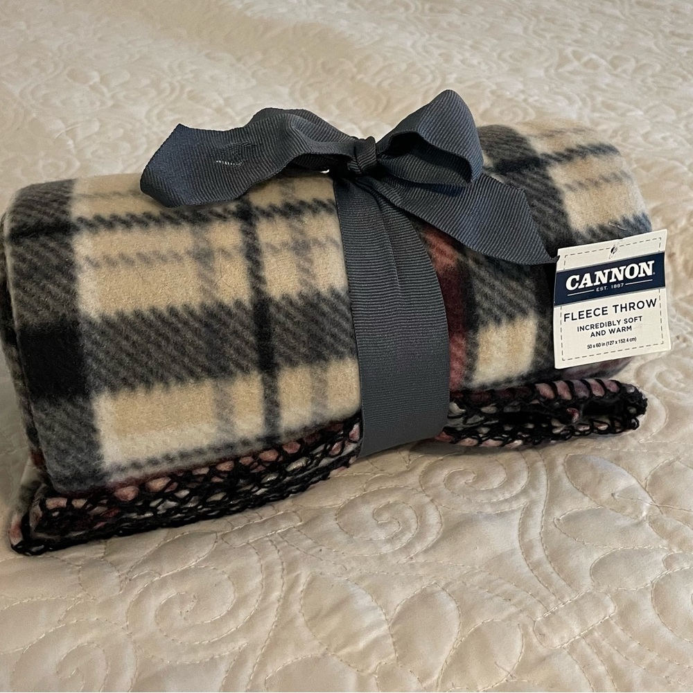 Canon Soft Fleece Throw in Black, Cream, and Red Plaid